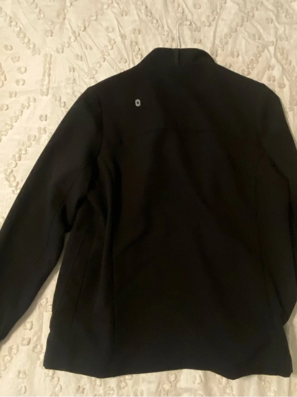 Figs Black Zip-Front Scrub Jacket - Picture 3 of 7